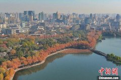 kaiyun官方网站 杭州西湖迎冬“换新装”